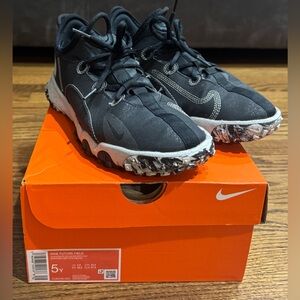 GUC Nike future field turf shoes, size 5 youth, black/white